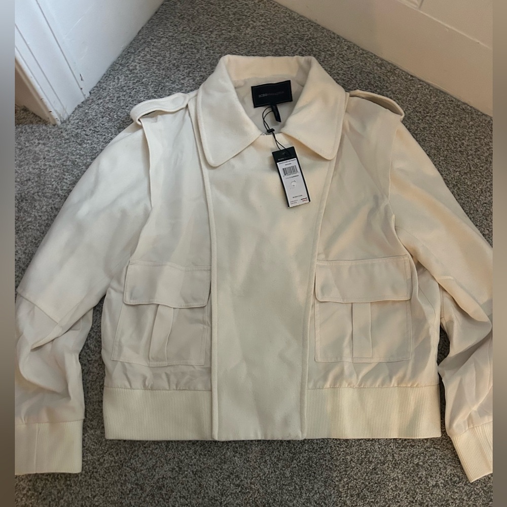Nwt BCBG Max Azria Ivory Mixed Media Bomber Outer Jacket. Pockets. Zip.